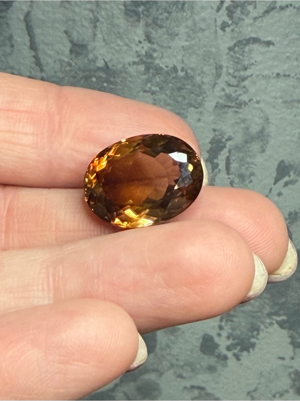 17.17CT Natural Imperial Topaz Faceted Oval cut Gemstone IF Clarity 17.5x13x9mm - Picture 7 of 14